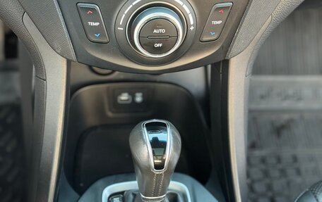 Hyundai Santa Fe III рестайлинг, 2015 год, 1 690 000 рублей, 14 фотография