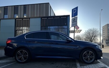 BMW 1 серия, 2022 год, 1 900 000 рублей, 19 фотография