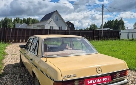 Mercedes-Benz W123, 1982 год, 600 000 рублей, 2 фотография