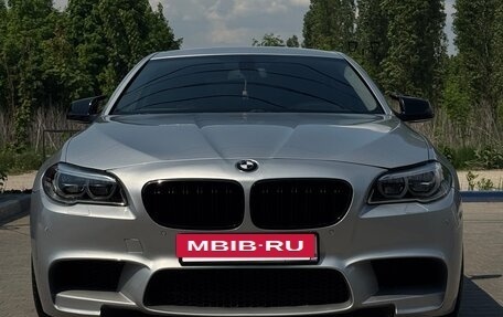 BMW 5 серия, 2011 год, 1 950 000 рублей, 3 фотография