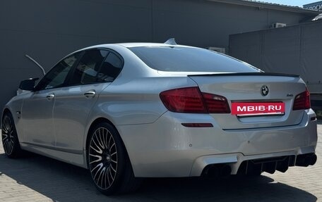 BMW 5 серия, 2011 год, 1 950 000 рублей, 7 фотография