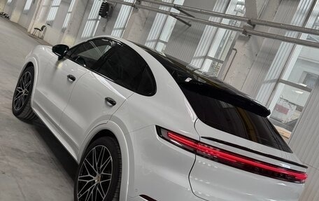 Porsche Cayenne III, 2023 год, 13 750 000 рублей, 2 фотография