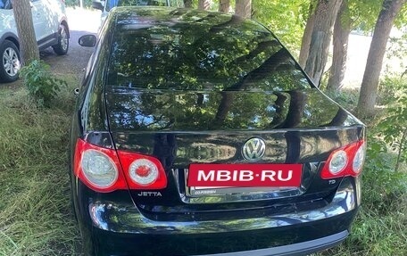 Volkswagen Jetta VI, 2008 год, 560 000 рублей, 2 фотография