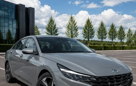 Hyundai Elantra, 2021 год, 1 250 000 рублей, 4 фотография