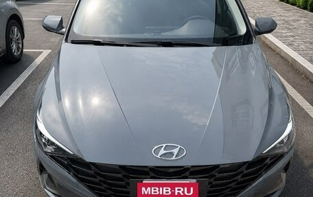 Hyundai Elantra, 2021 год, 1 250 000 рублей, 2 фотография