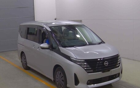 Nissan Serena, 2023 год, 2 150 000 рублей, 11 фотография