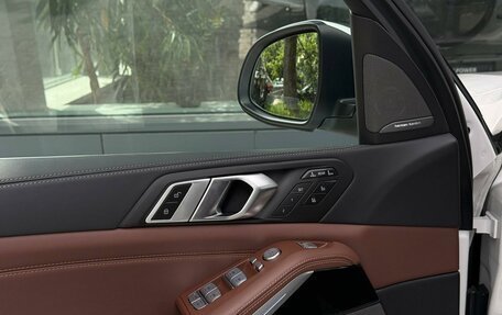 BMW X7, 2023 год, 13 000 000 рублей, 7 фотография