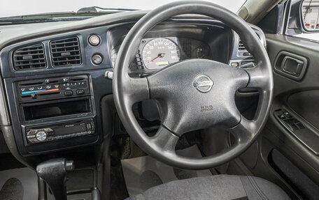Nissan Expert, 2002 год, 349 000 рублей, 14 фотография