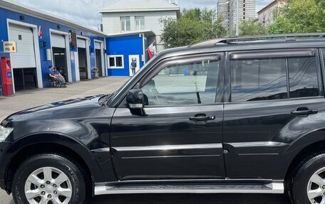 Mitsubishi Pajero IV, 2013 год, 2 345 000 рублей, 4 фотография