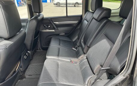 Mitsubishi Pajero IV, 2013 год, 2 345 000 рублей, 9 фотография