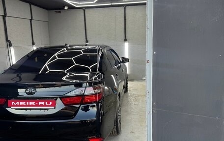 Toyota Camry, 2016 год, 2 400 000 рублей, 4 фотография