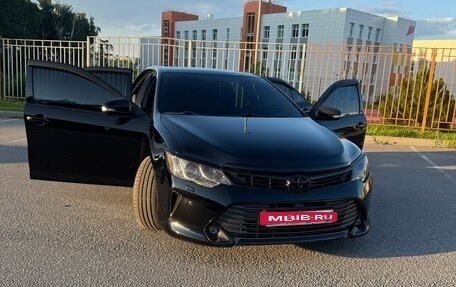 Toyota Camry, 2016 год, 2 400 000 рублей, 14 фотография