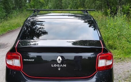 Renault Logan II, 2018 год, 830 000 рублей, 2 фотография