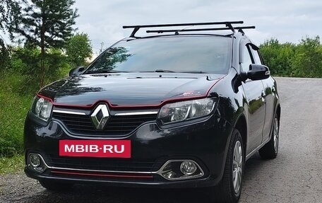 Renault Logan II, 2018 год, 830 000 рублей, 3 фотография