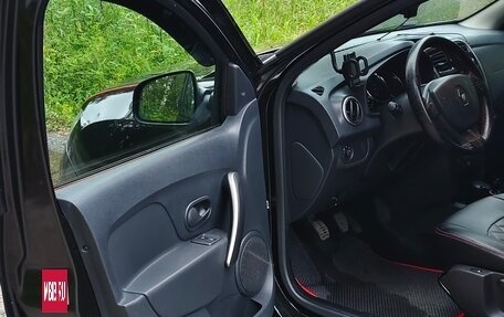 Renault Logan II, 2018 год, 830 000 рублей, 10 фотография