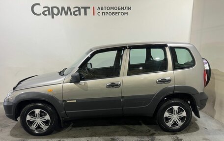Chevrolet Niva I рестайлинг, 2017 год, 720 000 рублей, 6 фотография