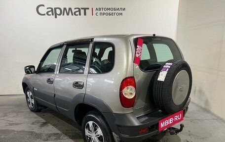 Chevrolet Niva I рестайлинг, 2017 год, 720 000 рублей, 7 фотография