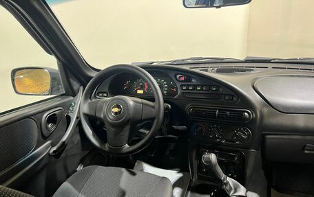 Chevrolet Niva I рестайлинг, 2017 год, 720 000 рублей, 26 фотография