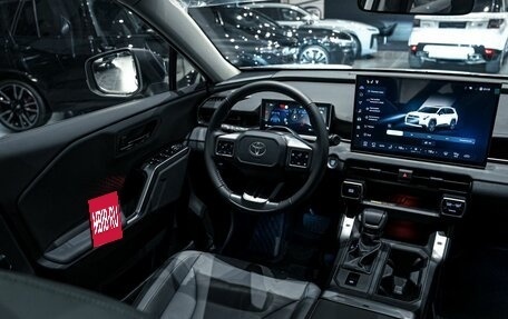 Toyota RAV4, 2026 год, 4 490 000 рублей, 13 фотография