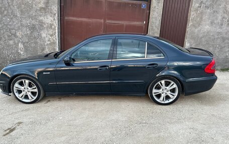Mercedes-Benz E-Класс, 2003 год, 575 000 рублей, 3 фотография