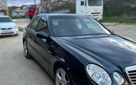 Mercedes-Benz E-Класс, 2003 год, 575 000 рублей, 2 фотография