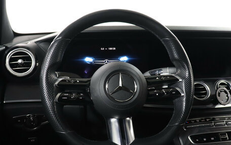 Mercedes-Benz E-Класс, 2020 год, 4 149 000 рублей, 19 фотография