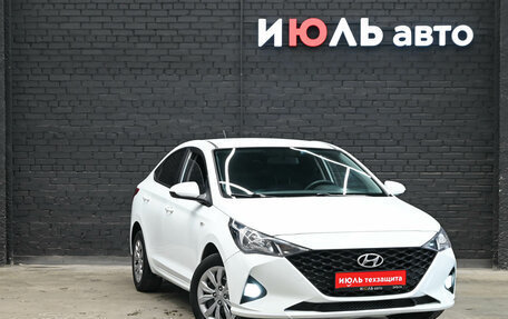 Hyundai Solaris II рестайлинг, 2020 год, 1 610 000 рублей, 3 фотография