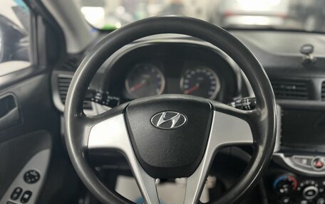 Hyundai Solaris II рестайлинг, 2013 год, 642 000 рублей, 9 фотография