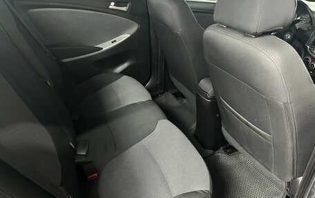Hyundai Solaris II рестайлинг, 2013 год, 642 000 рублей, 17 фотография