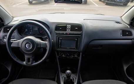 Volkswagen Polo VI (EU Market), 2013 год, 760 000 рублей, 17 фотография