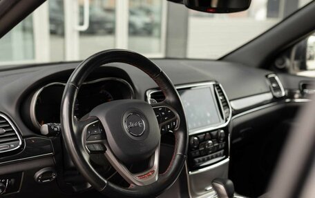 Jeep Grand Cherokee, 2018 год, 4 045 000 рублей, 11 фотография