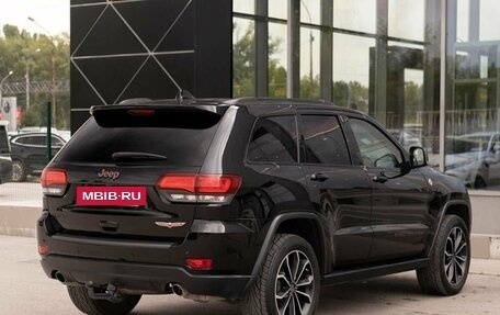 Jeep Grand Cherokee, 2018 год, 4 045 000 рублей, 5 фотография