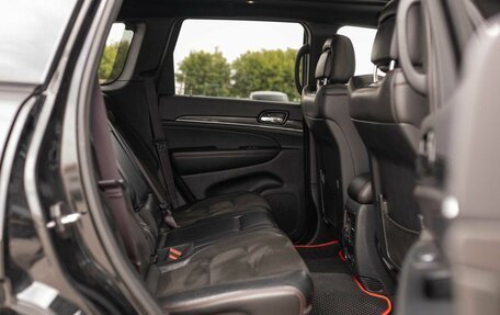 Jeep Grand Cherokee, 2018 год, 4 045 000 рублей, 24 фотография