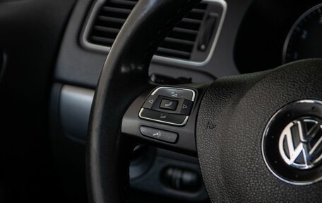 Volkswagen Jetta VI, 2013 год, 835 000 рублей, 11 фотография