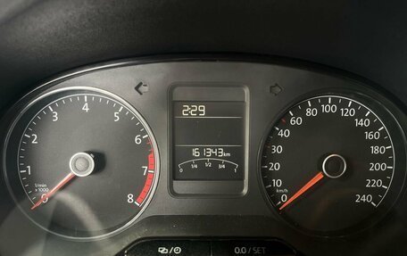Volkswagen Polo VI (EU Market), 2017 год, 880 000 рублей, 9 фотография