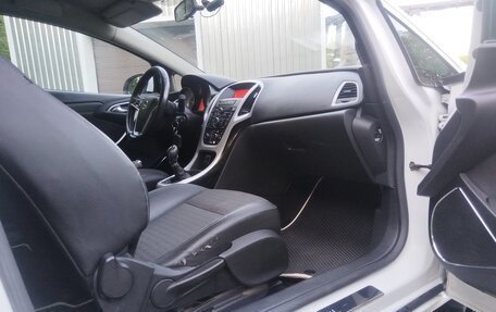 Opel Astra J, 2012 год, 740 000 рублей, 6 фотография