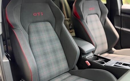 Volkswagen Golf GTI, 2025 год, 4 273 999 рублей, 10 фотография