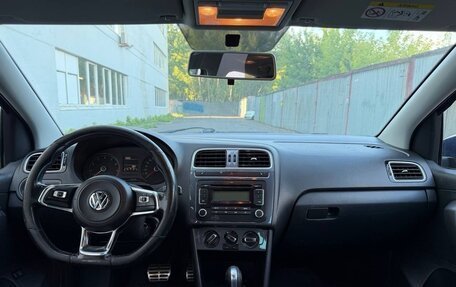 Volkswagen Polo VI (EU Market), 2018 год, 650 000 рублей, 7 фотография