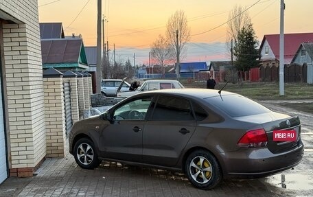 Volkswagen Polo VI (EU Market), 2015 год, 850 000 рублей, 4 фотография