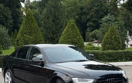 Audi A4, 2012 год, 1 600 000 рублей, 2 фотография