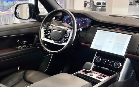 Land Rover Range Rover IV рестайлинг, 2022 год, 18 400 000 рублей, 12 фотография