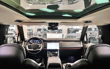 Land Rover Range Rover IV рестайлинг, 2022 год, 18 400 000 рублей, 26 фотография