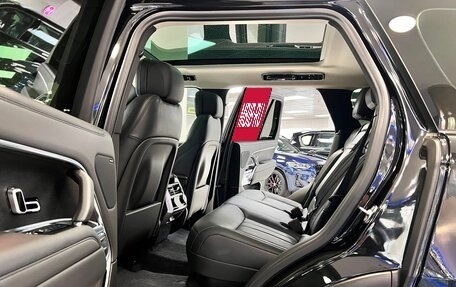Land Rover Range Rover IV рестайлинг, 2022 год, 18 400 000 рублей, 30 фотография