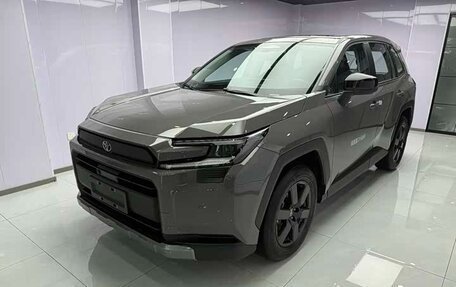 Toyota RAV4, 2026 год, 4 835 000 рублей, 1 фотография