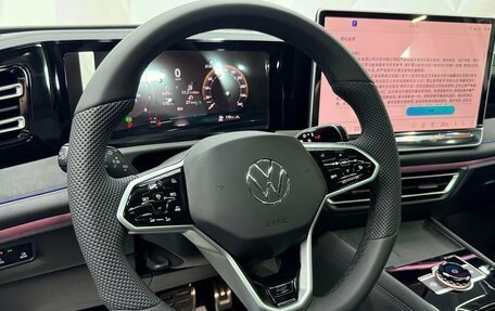 Volkswagen Tiguan, 2026 год, 4 650 000 рублей, 24 фотография