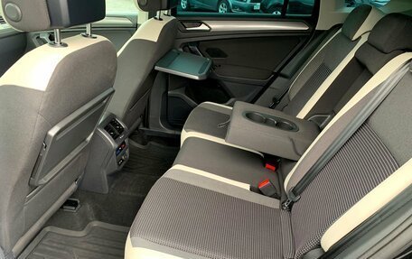 Volkswagen Tiguan II, 2020 год, 3 069 500 рублей, 27 фотография