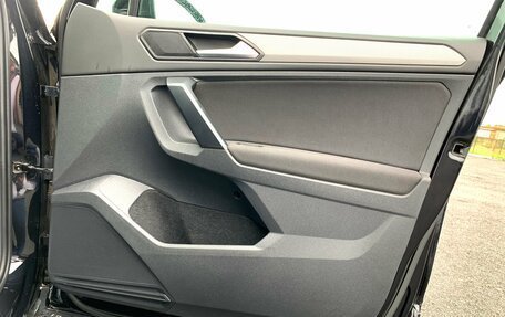 Volkswagen Tiguan II, 2020 год, 3 069 500 рублей, 33 фотография