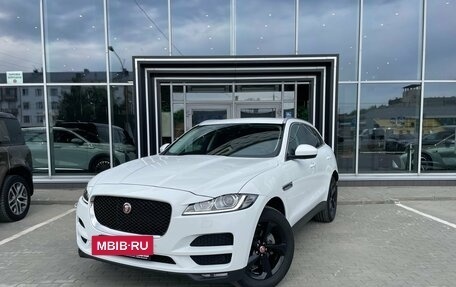 Jaguar F-Pace, 2018 год, 2 700 000 рублей, 2 фотография