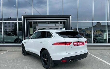 Jaguar F-Pace, 2018 год, 2 700 000 рублей, 5 фотография
