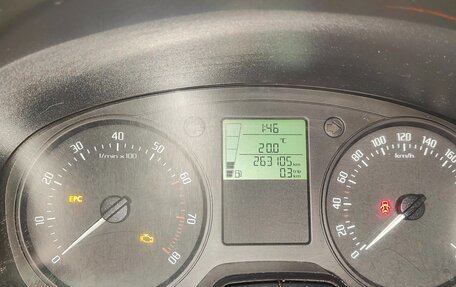 Skoda Fabia II, 2012 год, 220 000 рублей, 7 фотография